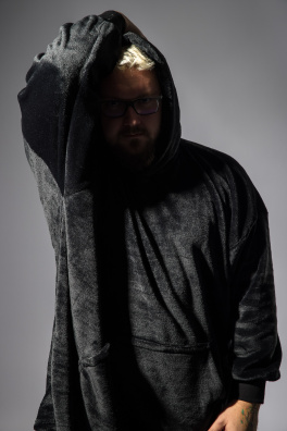 GoldBee Mikina Doba Ledová Fluffy Black (Barva Black, Velikost XL-4XL)