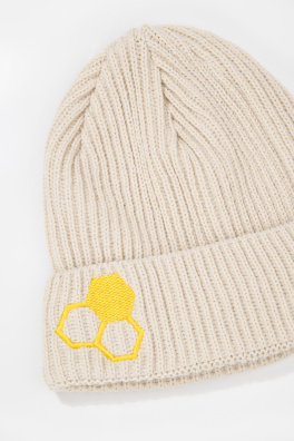 GoldBee Čepice Creamy White (Barva Creamy White, Velikost M)