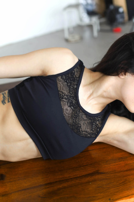 GoldBee Top Anastasiia Krajka Black (Barva Black, Velikost XS)