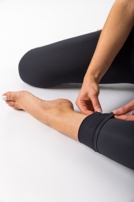 GoldBee Legíny Zateplené Push-Up Black (Barva Black, Velikost 3XL)