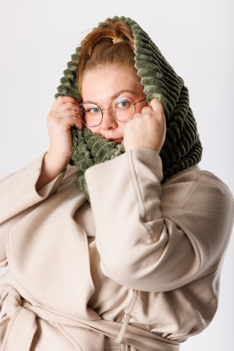 GoldBee Kruhová Šála Fluffy Army (Barva Army)
