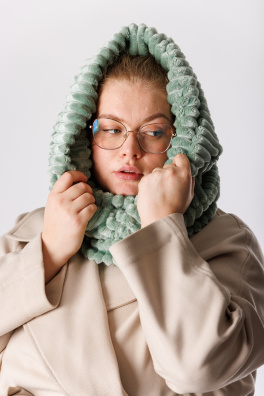 GoldBee Kruhová Šála Fluffy Dusty Mint (Barva Dusty Mint, Velikost M)