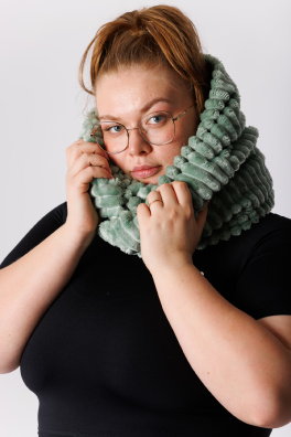 GoldBee Kruhová Šála Fluffy Dusty Mint (Barva Dusty Mint)