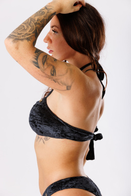 GoldBee Sametové Opalovací Plavky Vrchní Díl Black (Barva Black, Velikost L)