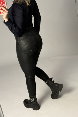 GoldBee Zateplené Legíny Push-Up Pro Koženkové Animal Black (Barva Black, Velikost 3XL)