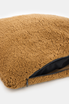 GoldBee Recyklovaný Pelech 70x60 Teddy Brown (Barva Teddy Brown, Velikost M)